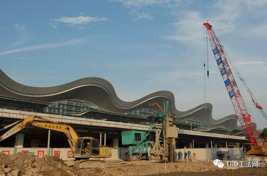 杭州地铁一号线萧山机场站TRD工法项目
