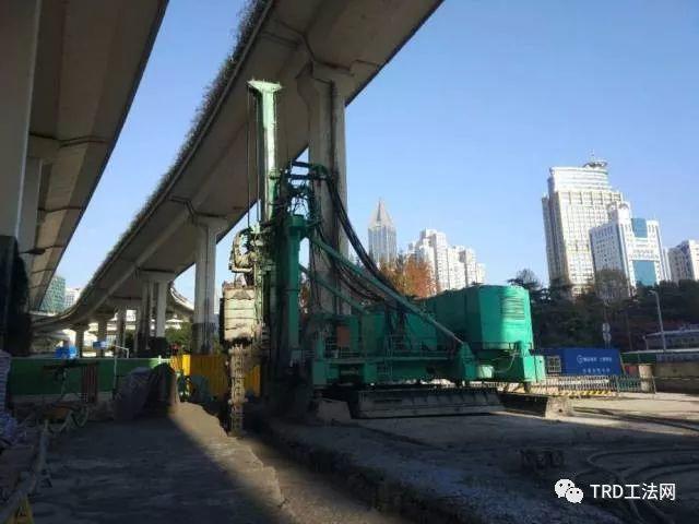 上海轨交14号线黄陂南路站TRD施工