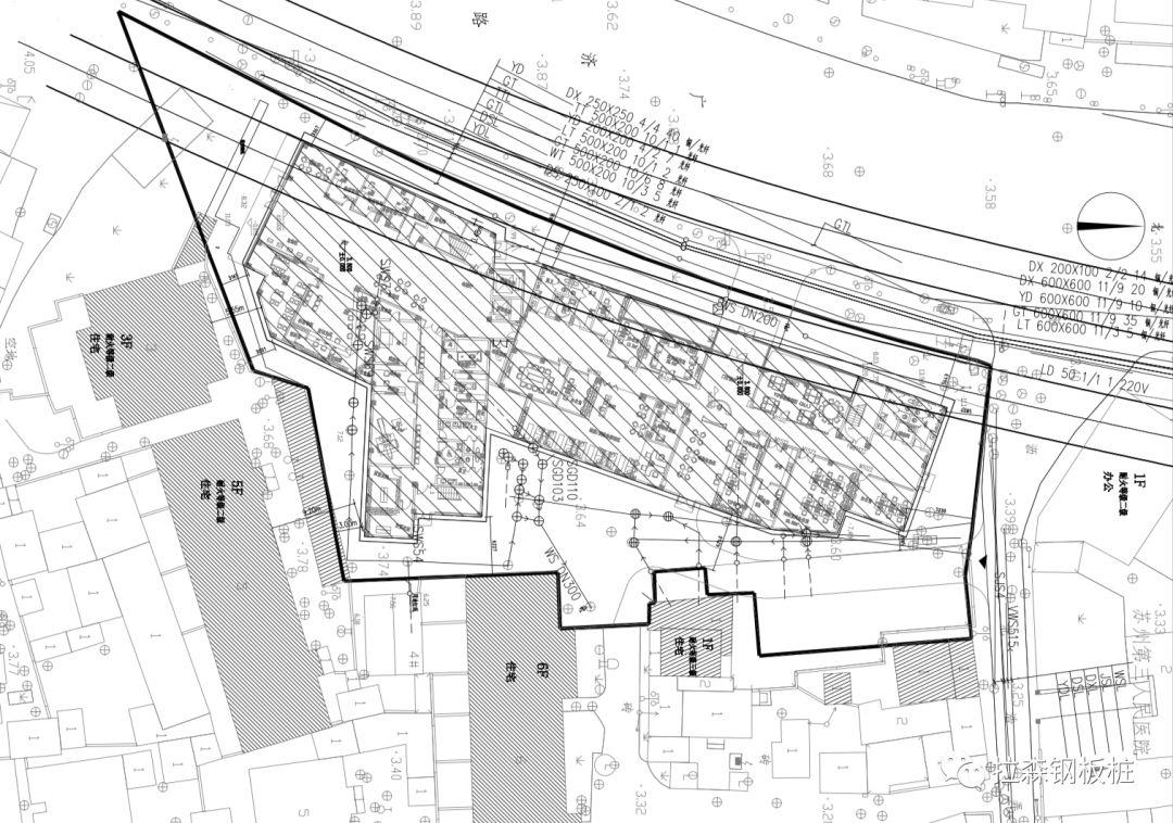 静压机在地铁上方施工钢板桩案例