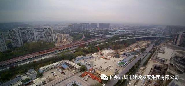 超长大截面矩形城市综合管廊“盾构式” 顶推施工技术