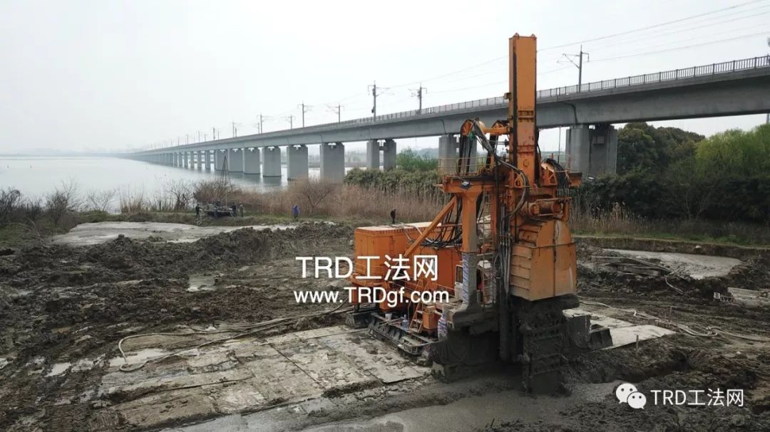 TRD工法应用于阳澄湖引水顶管工作井