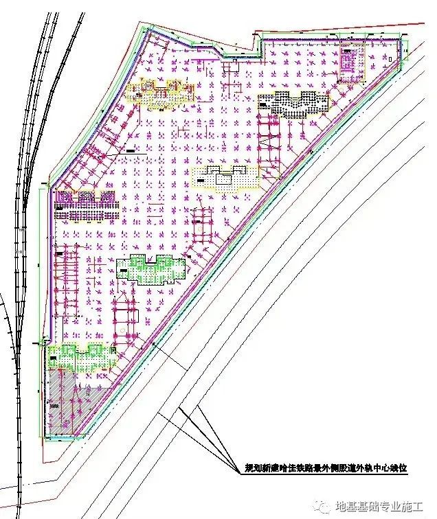 TRD等厚度水泥土搅拌墙-哈尔滨东方庭园项目