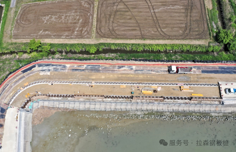 钢板桩加固河堤的技术 钢板桩加固河堤的技术